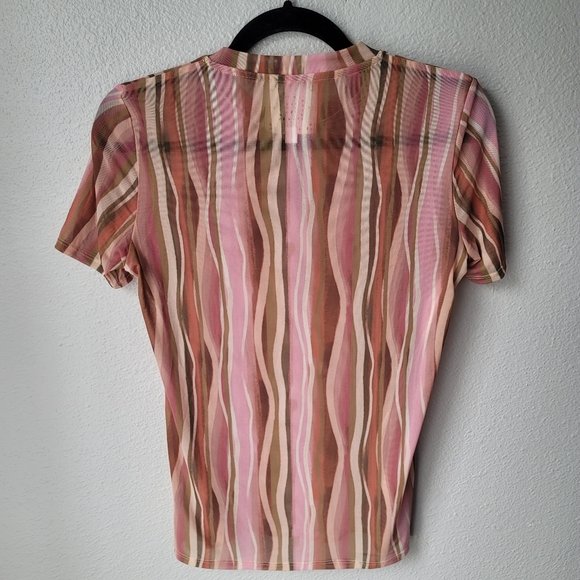 Johnny Was Pink and Brown Wave Pattern Tee - Picture 4 of 7